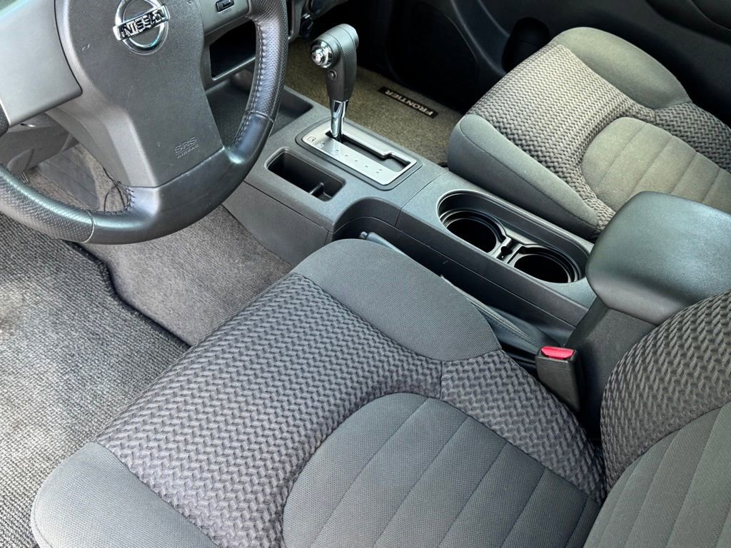 Used 2006 Nissan Frontier LE RWD image 6