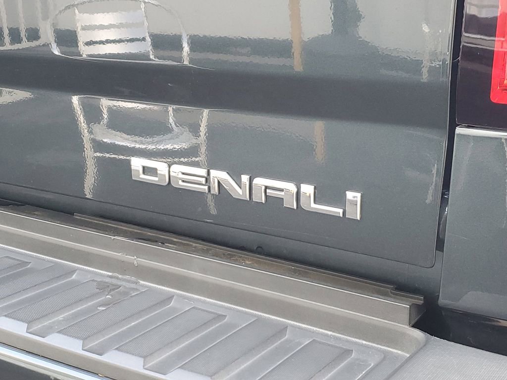 Used 2017 GMC Sierra 3500 Denali image 7