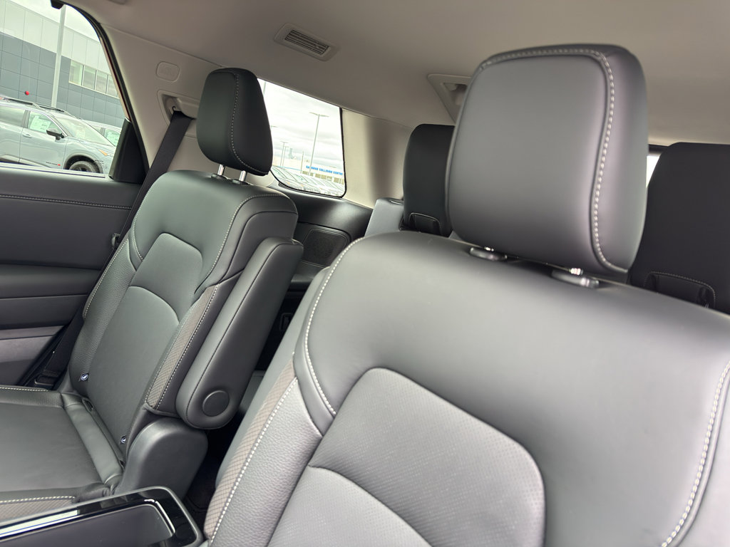 New 2026 Nissan Pathfinder SL image 35