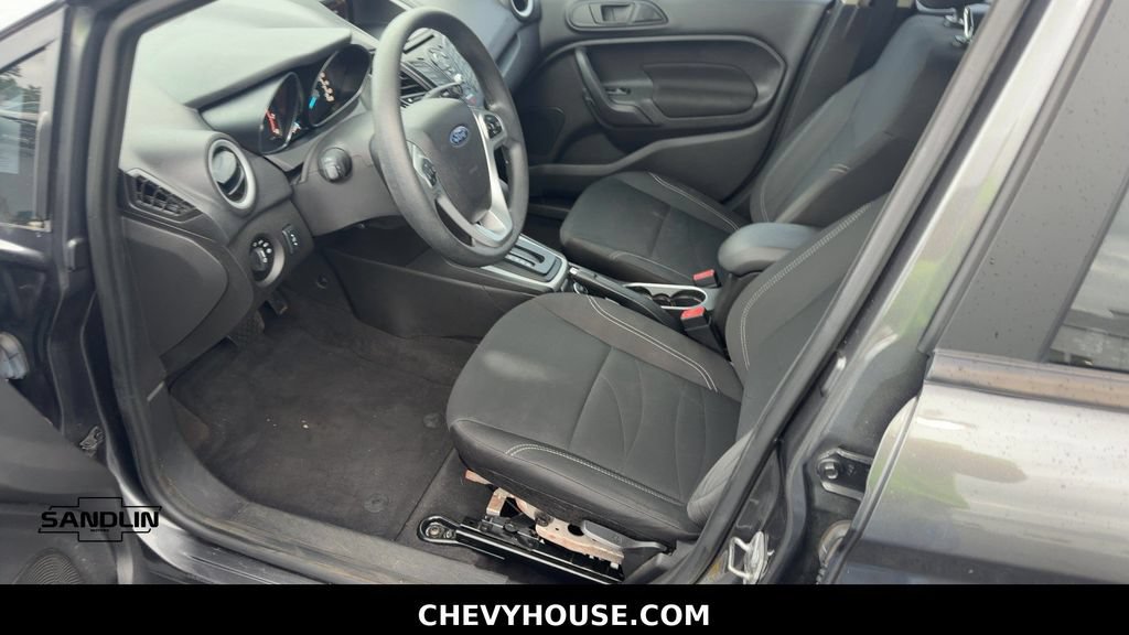 Used 2019 Ford Fiesta SE FWD image 9
