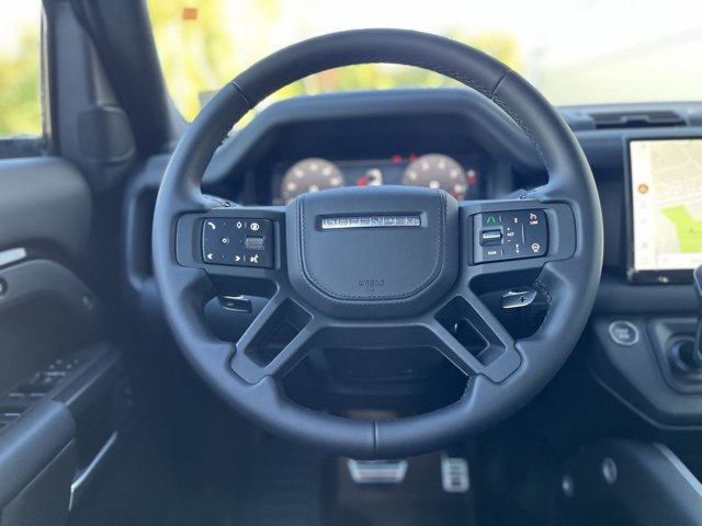 New 2025 Land Rover Defender 110 V8 image 32