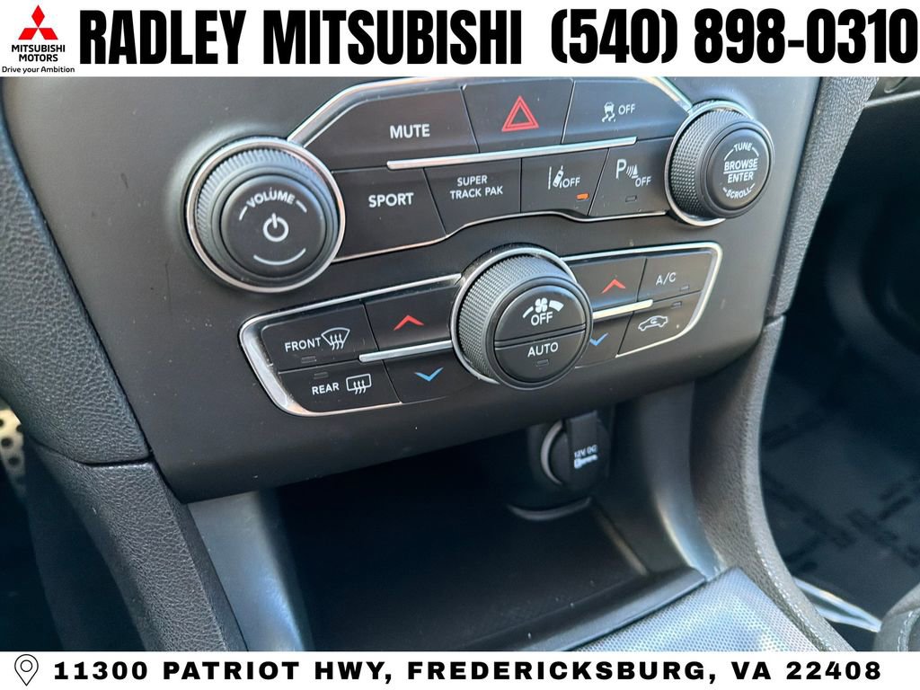 Used 2018 Dodge Charger GT image 8