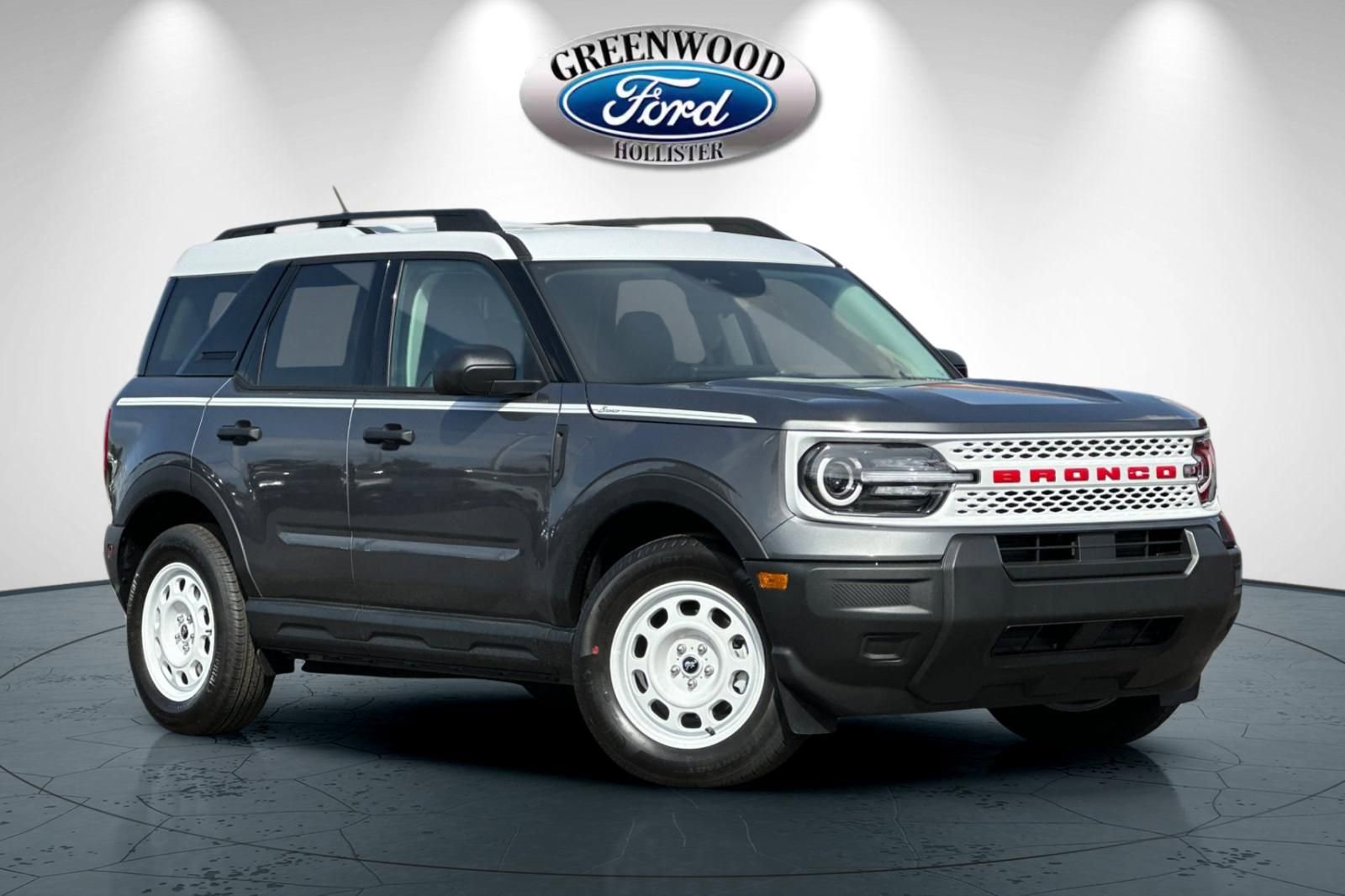 New 2025 Ford Bronco Sport Heritage AWD/4WD image 2