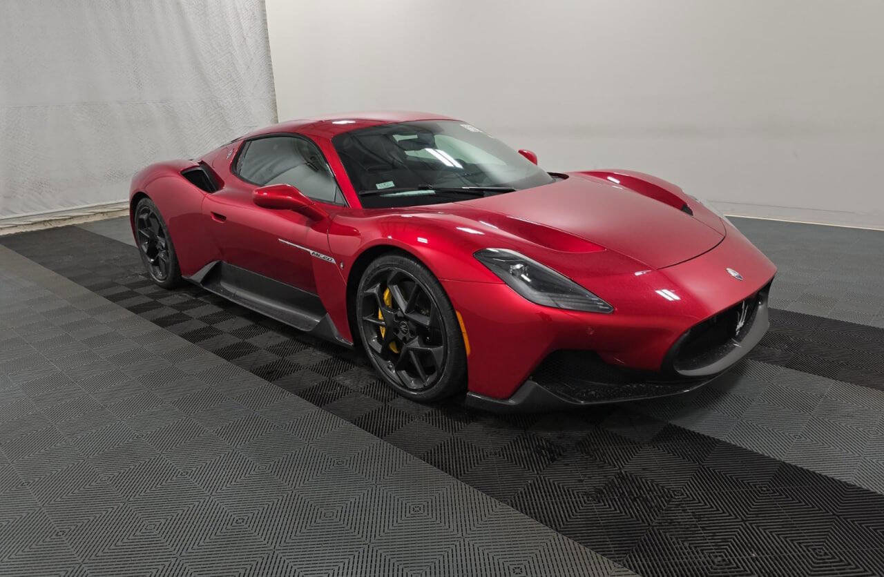 Used 2022 Maserati MC20 Coupe image 42