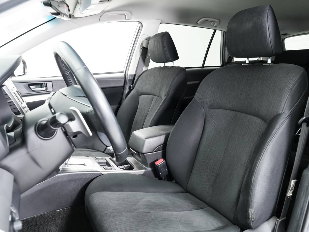Used 2014 Subaru Outback 2.5i Premium AWD/4WD image 5