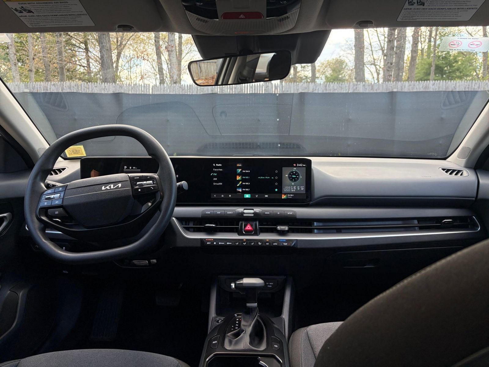 Used 2025 Kia K4 FWD image 25