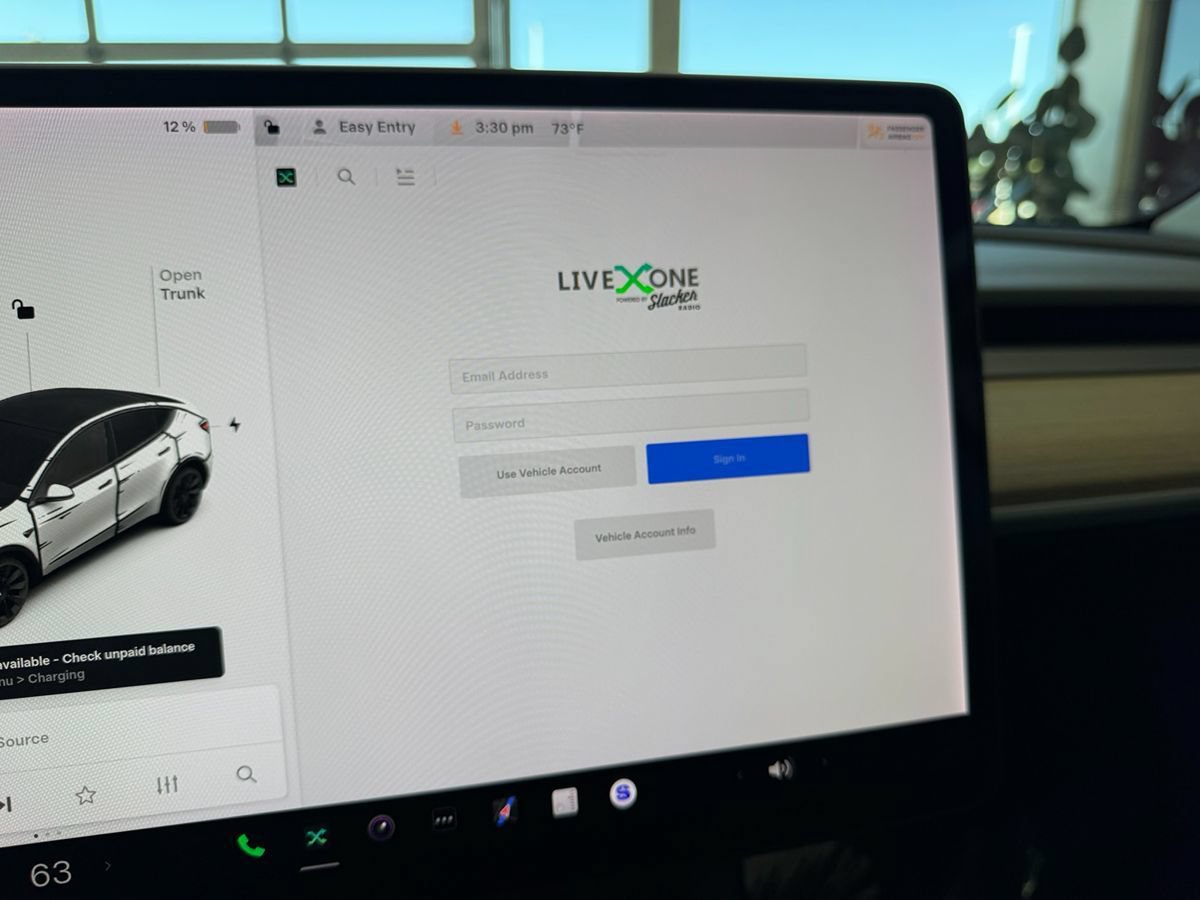 Used 2021 Tesla Model Y Long Range AWD/4WD image 41