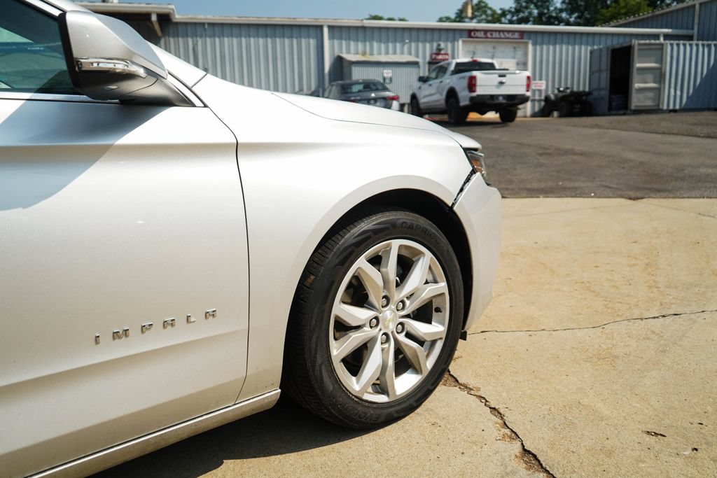 Used 2020 Chevrolet Impala LT FWD image 18