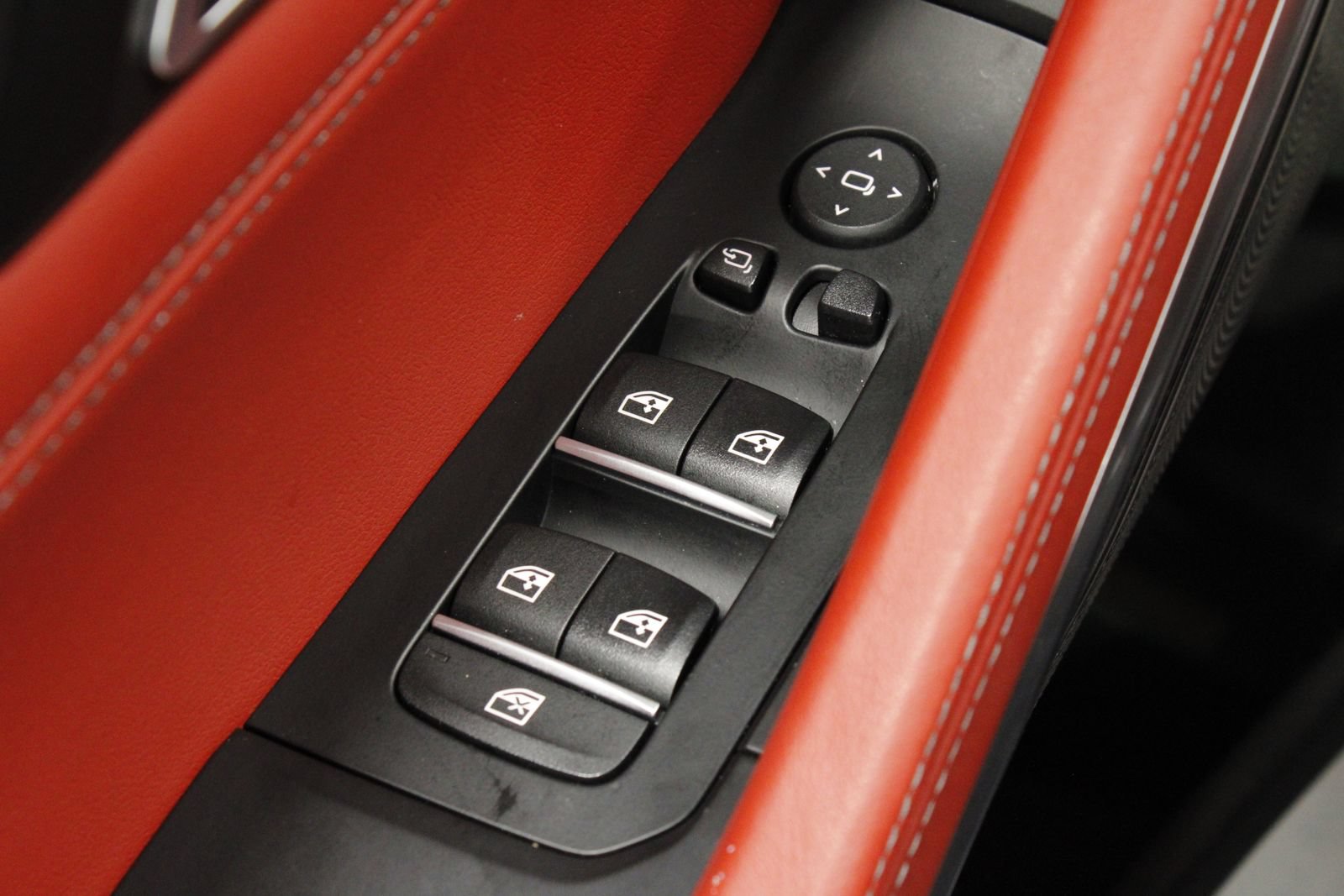 Used 2024 BMW X6 M Competition w/ Executive Package AWD/4WD image 28
