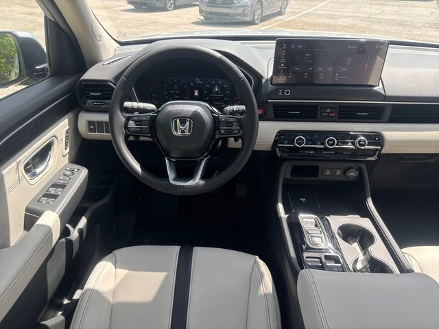 New 2026 Honda Pilot Touring image 12