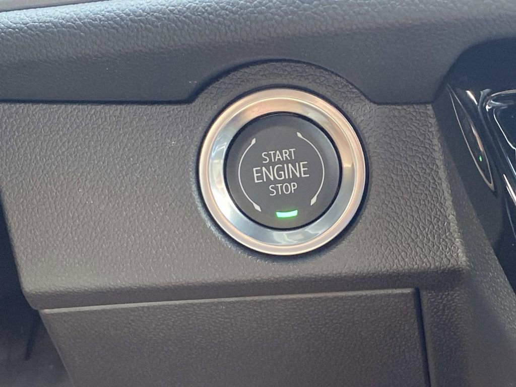 New 2026 Chevrolet Traverse LT w/ Driver Confidence Package image 25