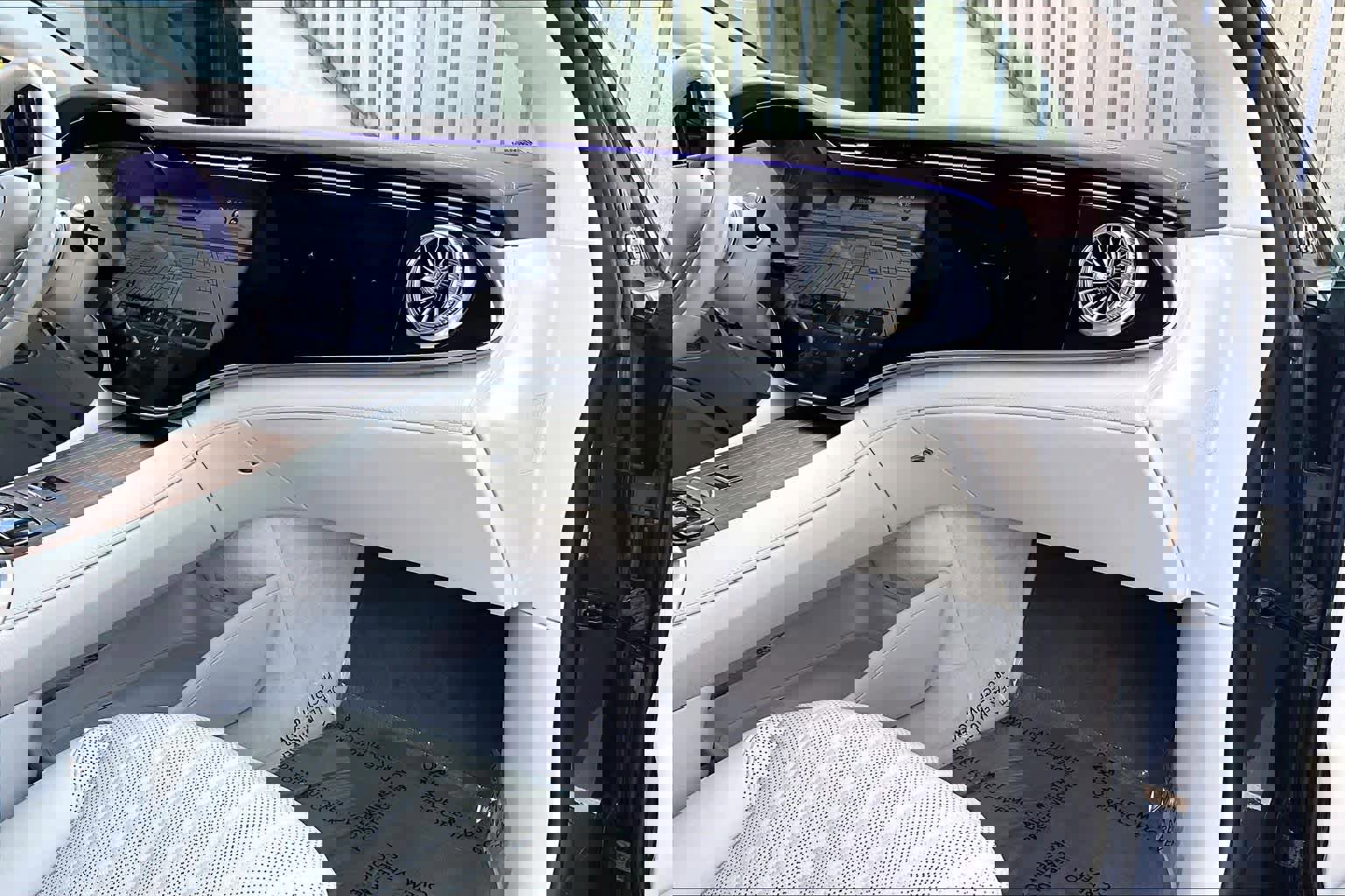 Used 2023 Mercedes-Benz EQS 580 EQS 580 image 18