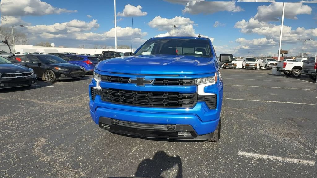Used 2025 Chevrolet Silverado 1500 RST w/ RST All Star Premium Package AWD/4WD image 3