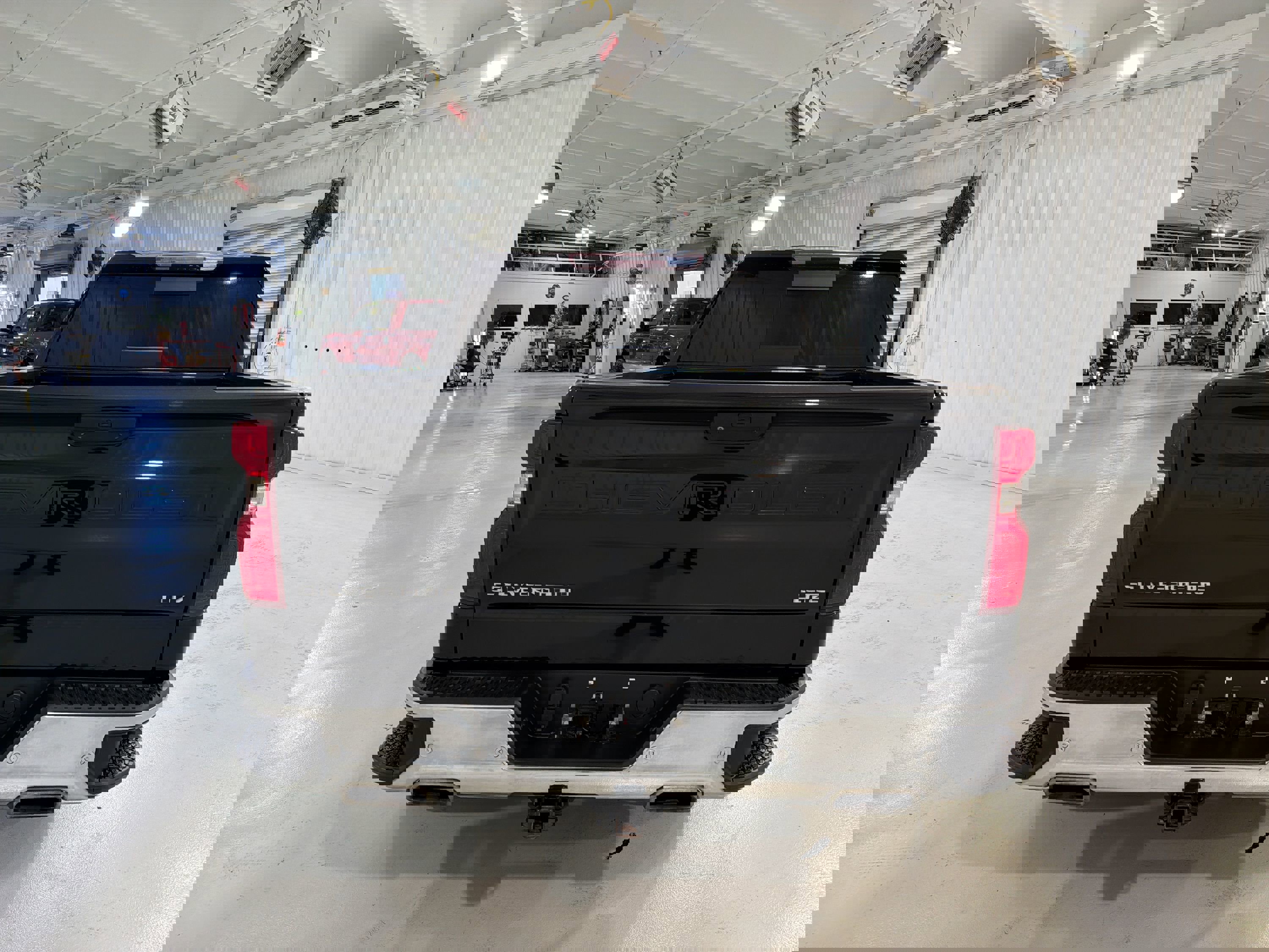 Used 2021 Chevrolet Silverado 1500 LTZ w/ Z71 Off-Road Package image 25