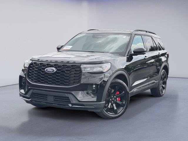 Certified 2025 Ford Explorer ST-Line w/ ST-Line Street Pack AWD/4WD image 2