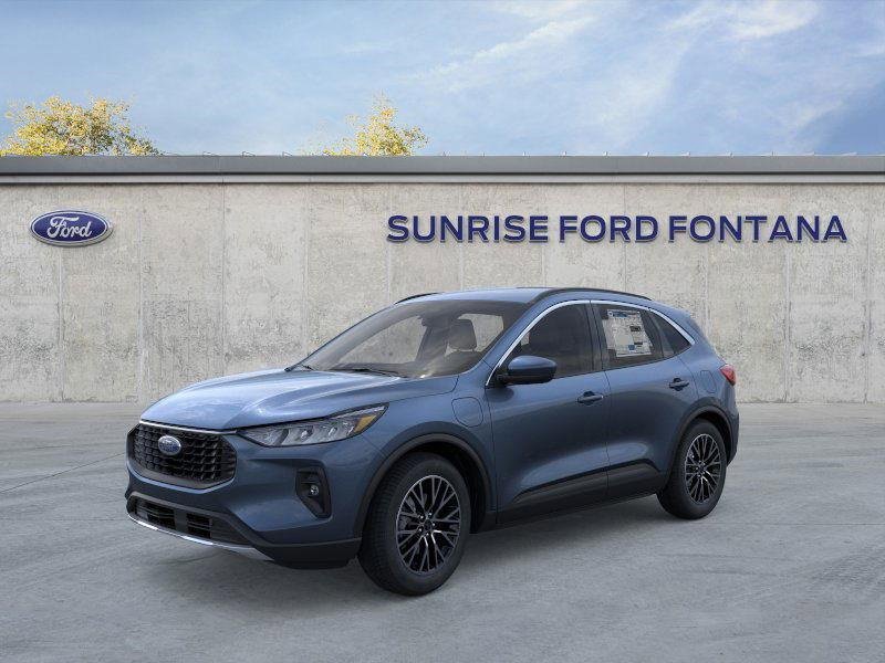 New 2025 Ford Escape SE