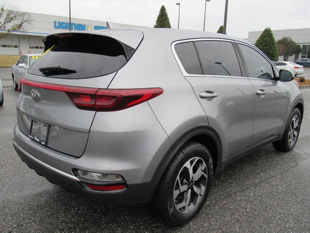 Used 2020 Kia Sportage LX w/ LX Popular Package image 6