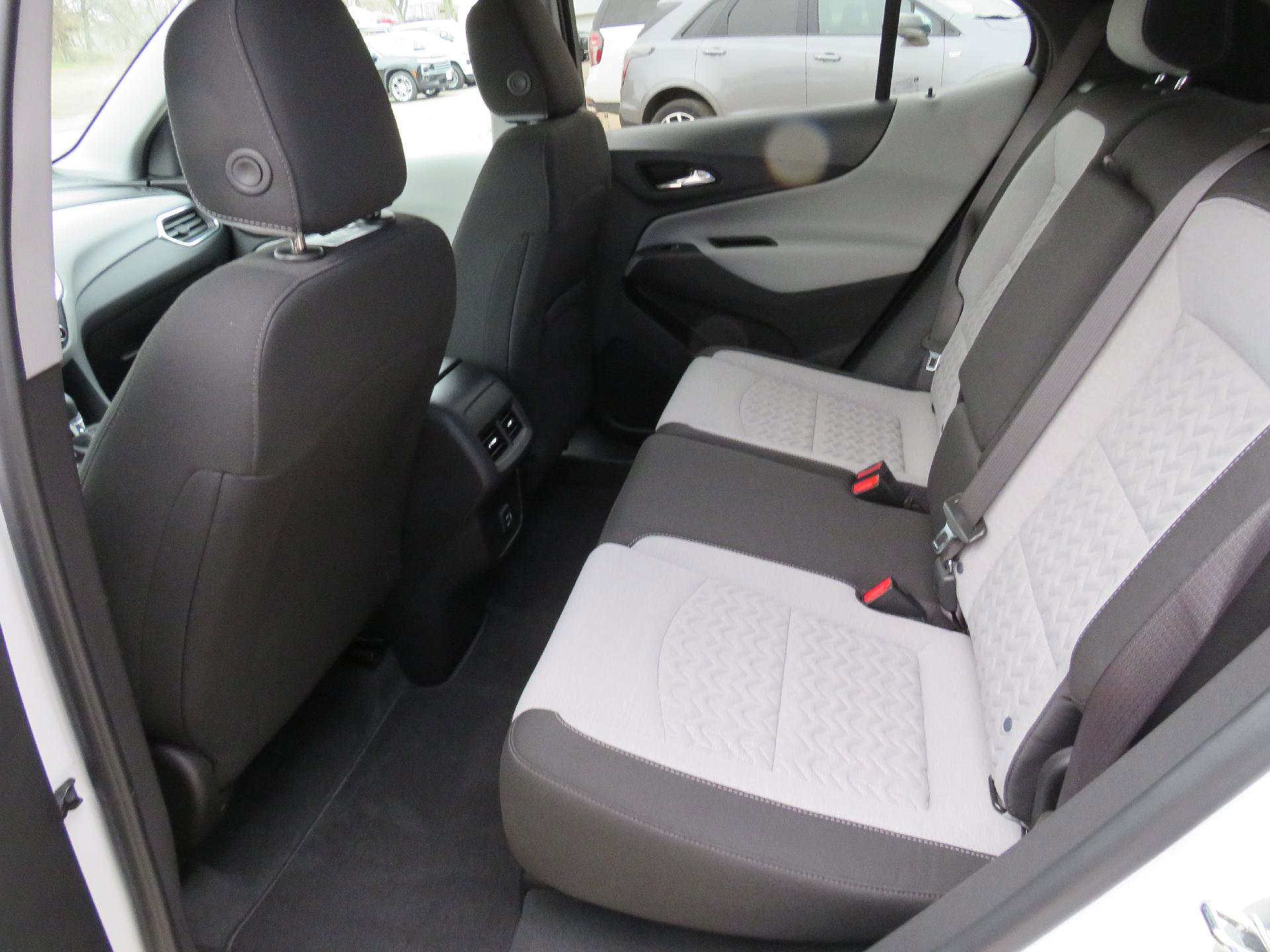 Used 2022 Chevrolet Equinox LT image 7