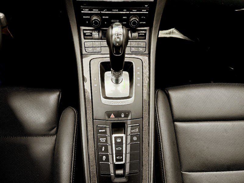 Used 2015 Porsche 911 4 Coupe image 26