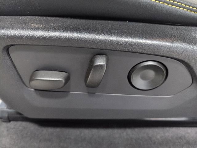 Certified 2024 Chevrolet Colorado ZR2 w/ ZR2 Convenience Package III image 17