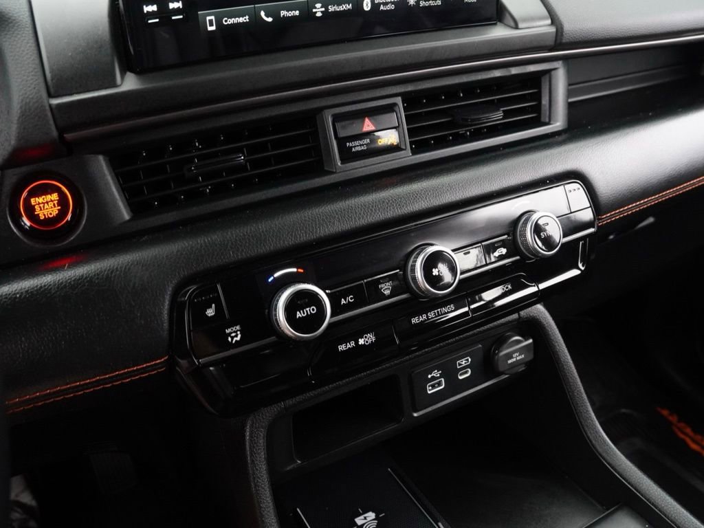 Used 2024 Honda Pilot TrailSport image 16