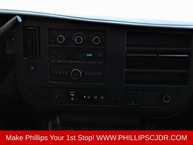 Used 2019 Chevrolet Express 3500 LT w/ LT Preferred Equipment Group RWD image 19