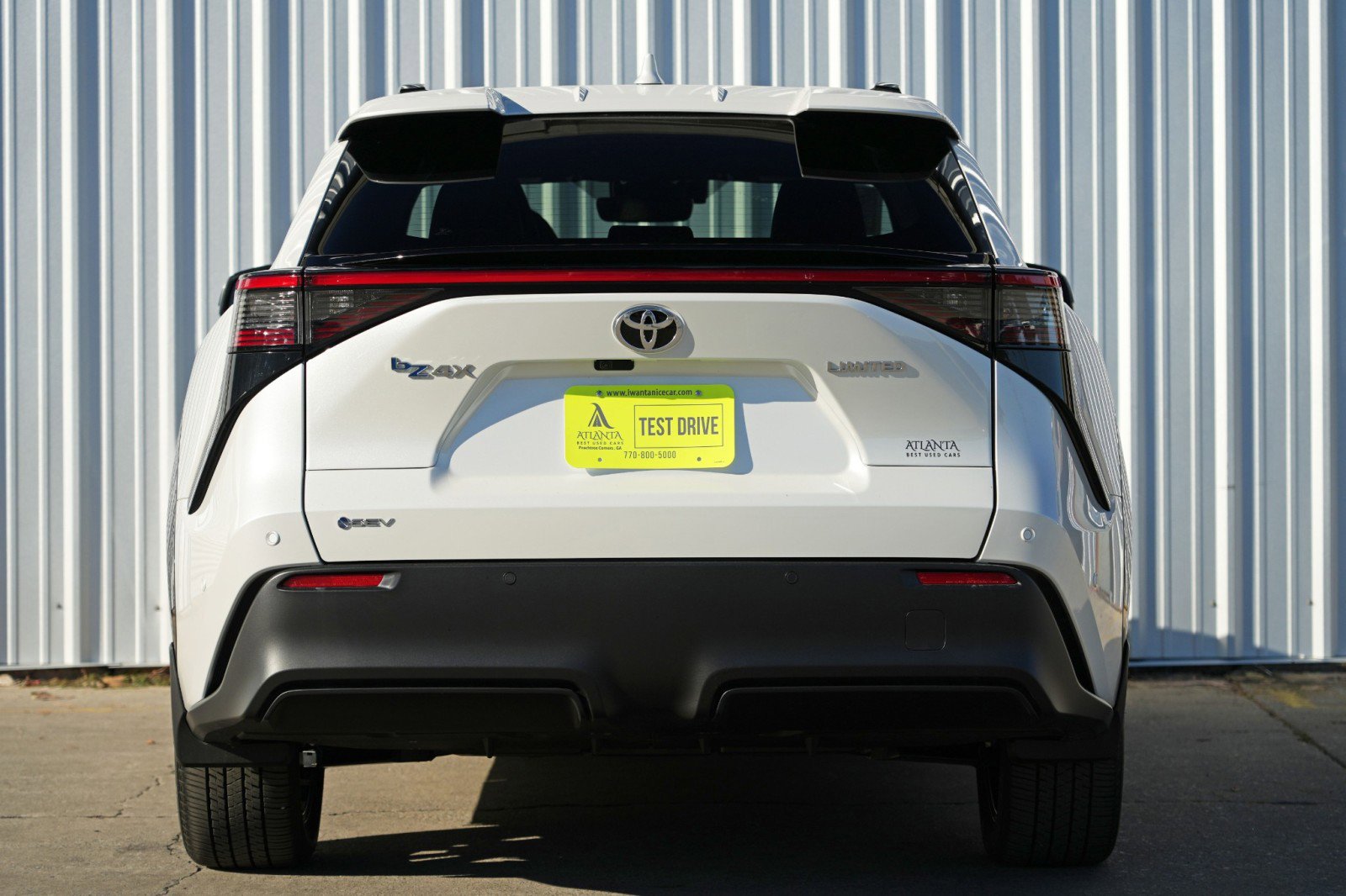 Used 2024 Toyota bZ4X Limited image 9