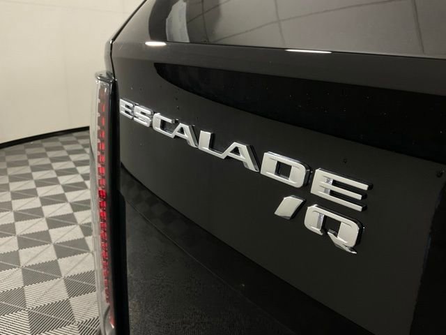New 2025 Cadillac Escalade IQ Luxury 1 w/ Smart Trailering package image 6