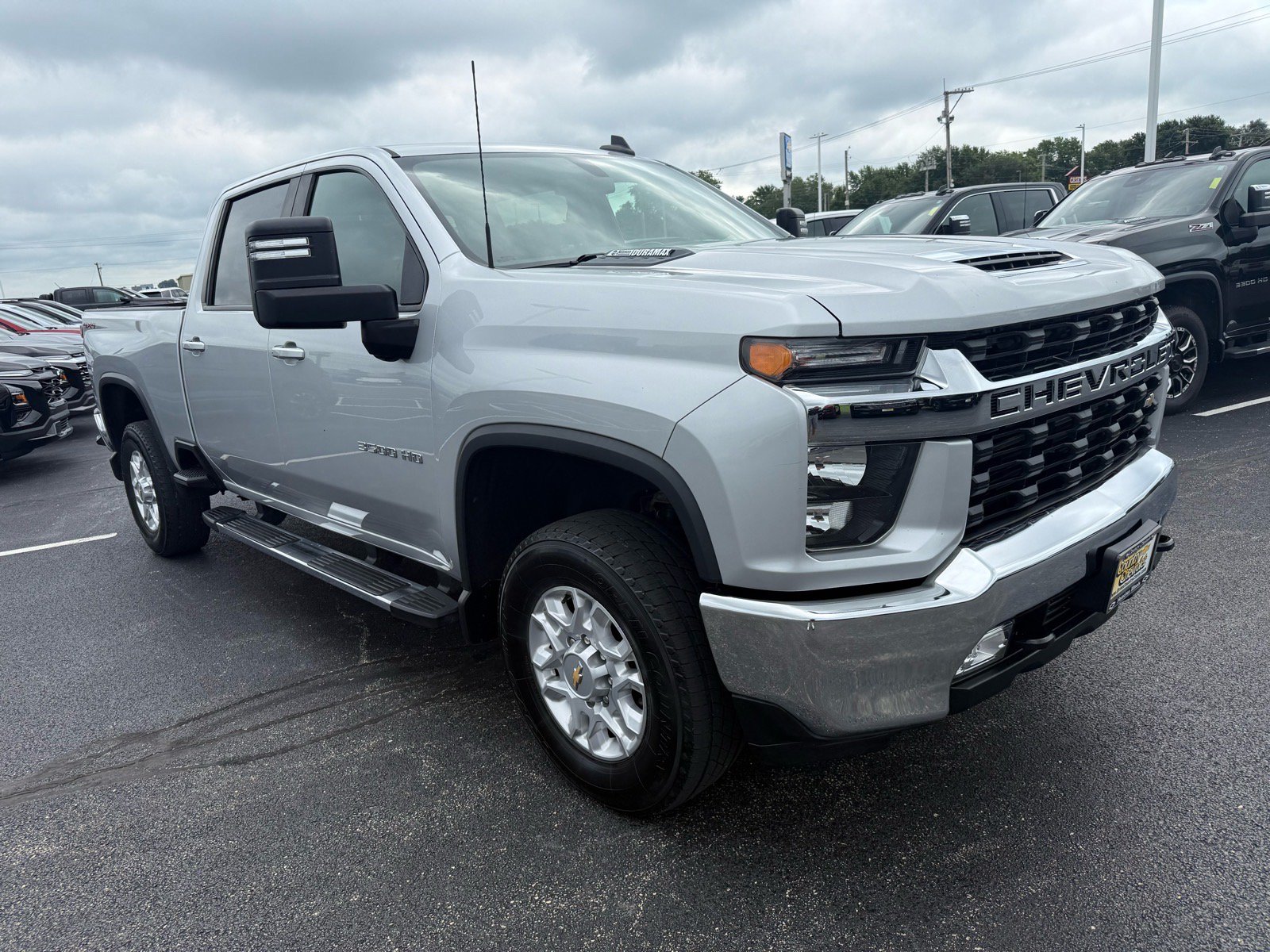 Used 2022 Chevrolet Silverado 3500 LT w/ Convenience Package AWD/4WD image 7
