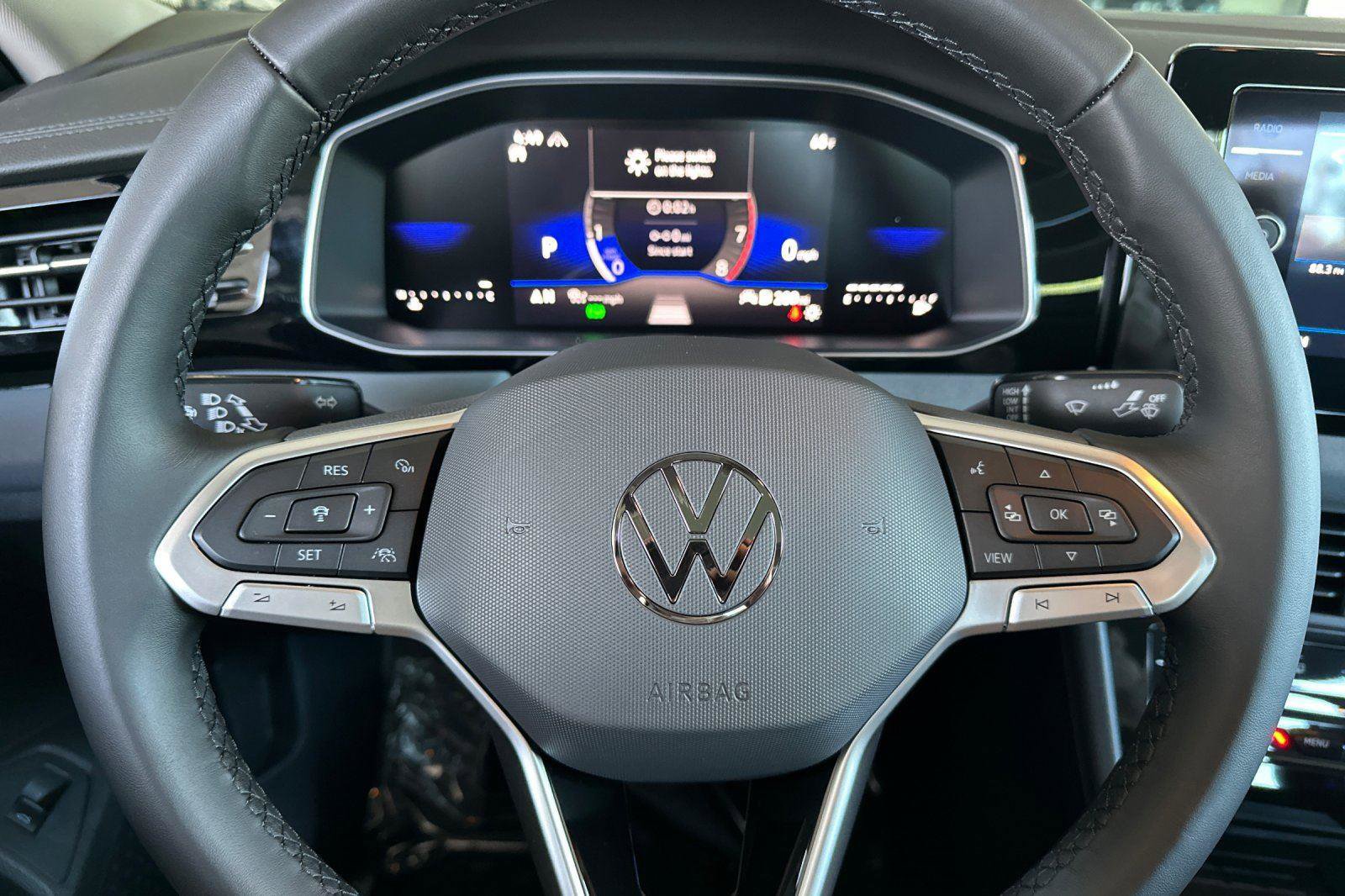 New 2025 Volkswagen Jetta SE image 21