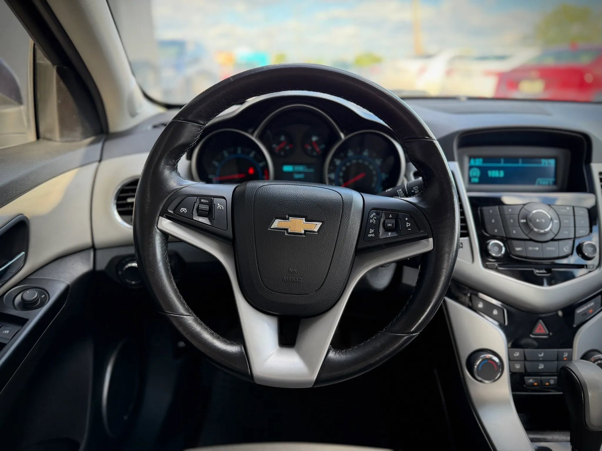 Used 2014 Chevrolet Cruze LT w/ All-Star Edition FWD image 10