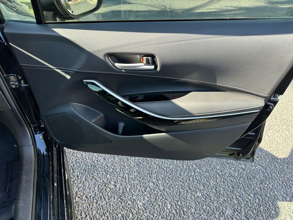 Used 2022 Toyota Corolla XSE FWD image 20