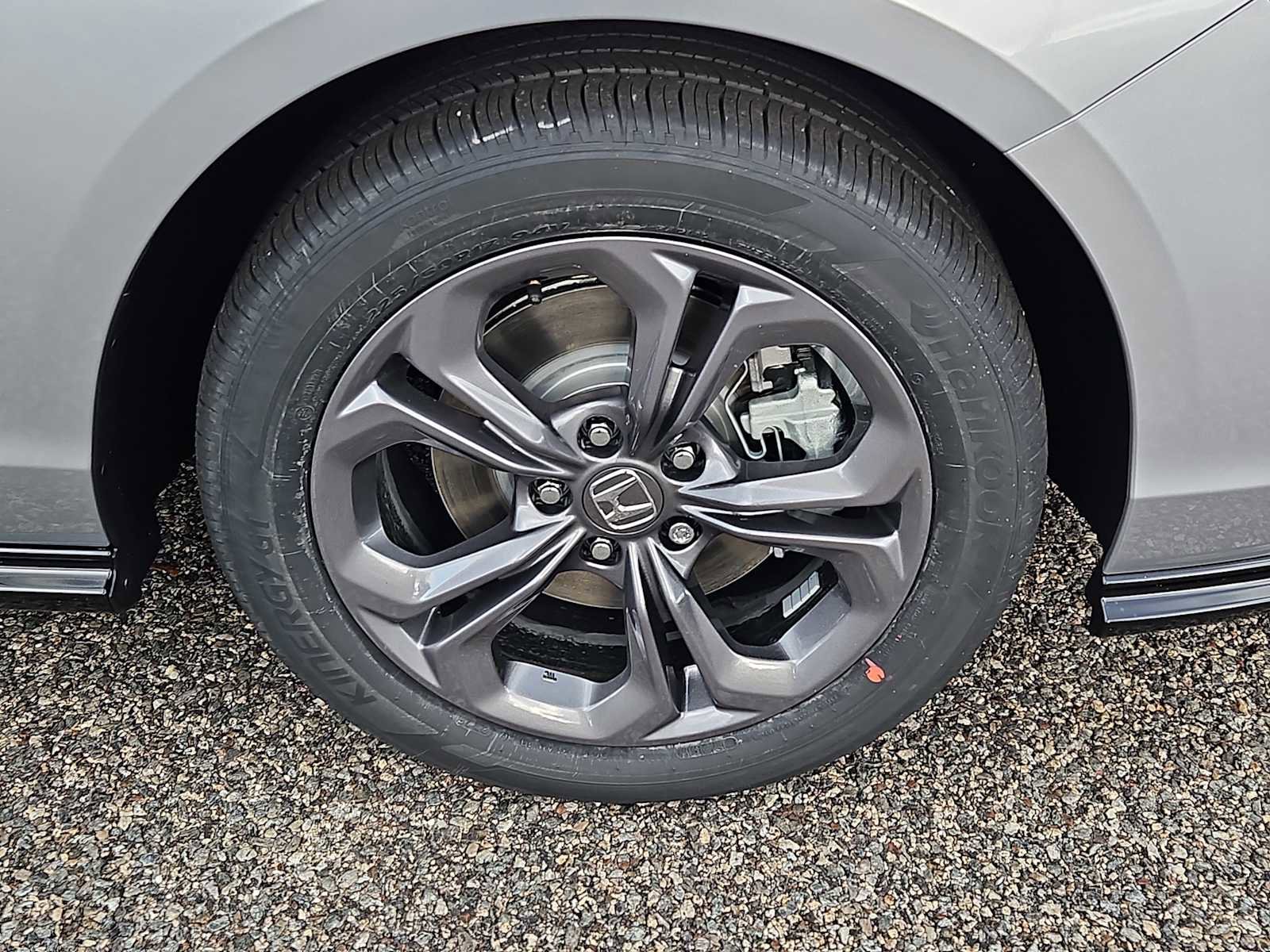 New 2025 Honda Accord EX-L image 4