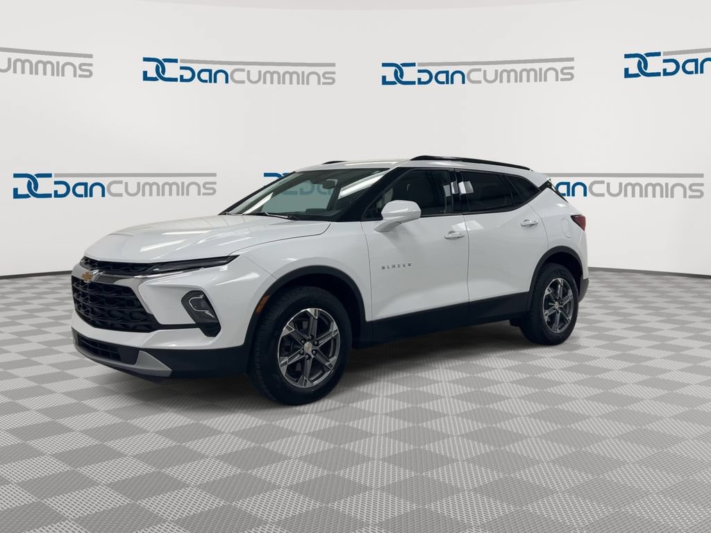 Used 2024 Chevrolet Blazer LT w/ Convenience Package FWD image 4
