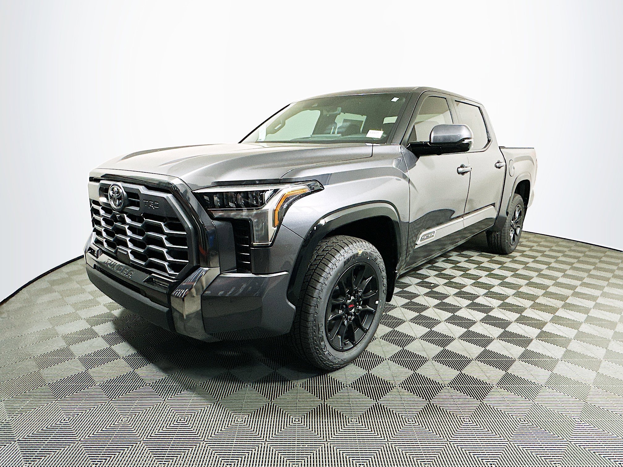 New 2026 Toyota Tundra Platinum image 4