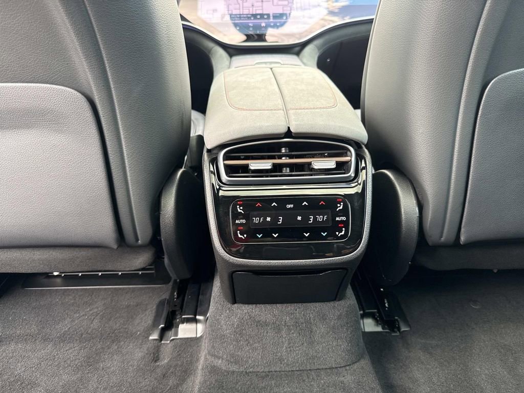 Used 2023 Mercedes-Benz EQS AMG 4MATIC image 22