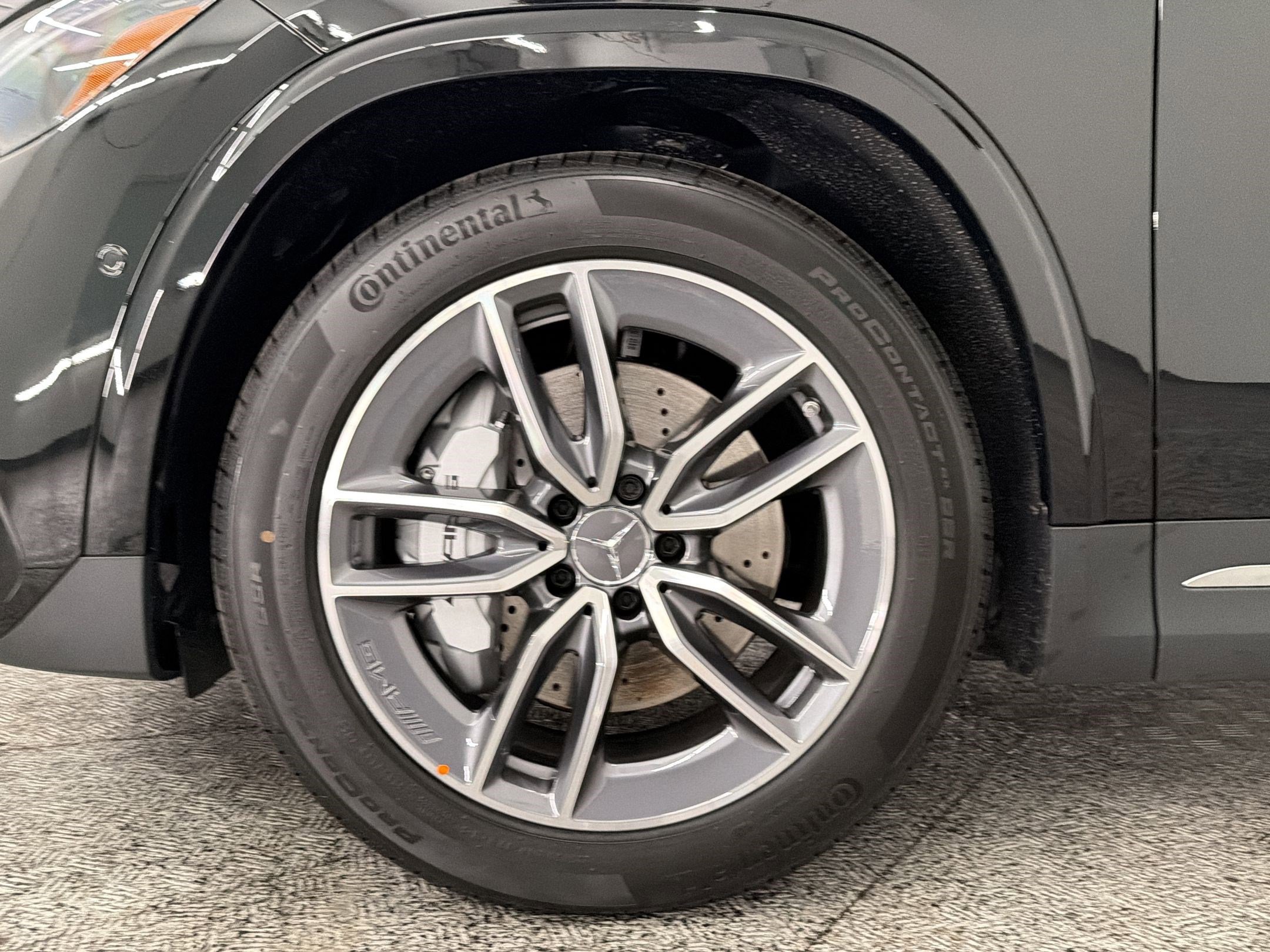 New 2026 Mercedes-Benz GLA 35 AMG 4MATIC image 11