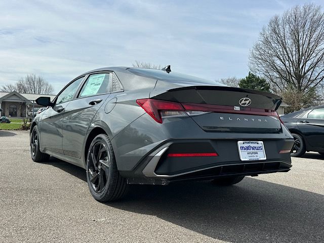 New 2026 Hyundai Elantra Sport image 4