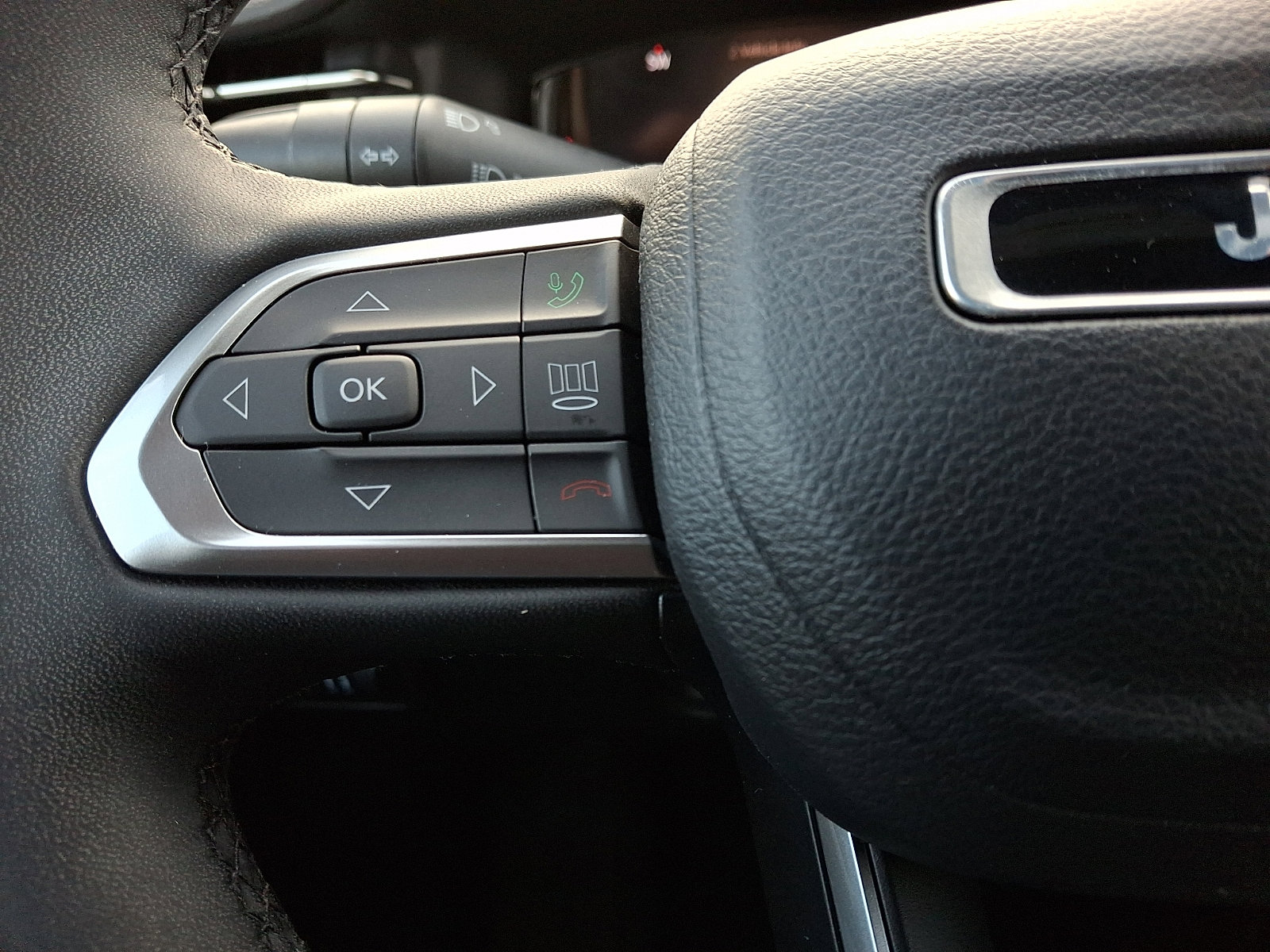 Certified 2023 Jeep Compass Limited w/ Elite Group image 21