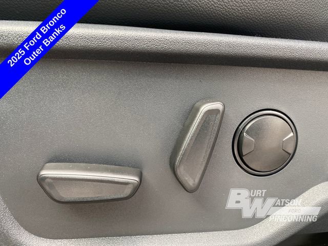 New 2025 Ford Bronco Outer Banks image 32