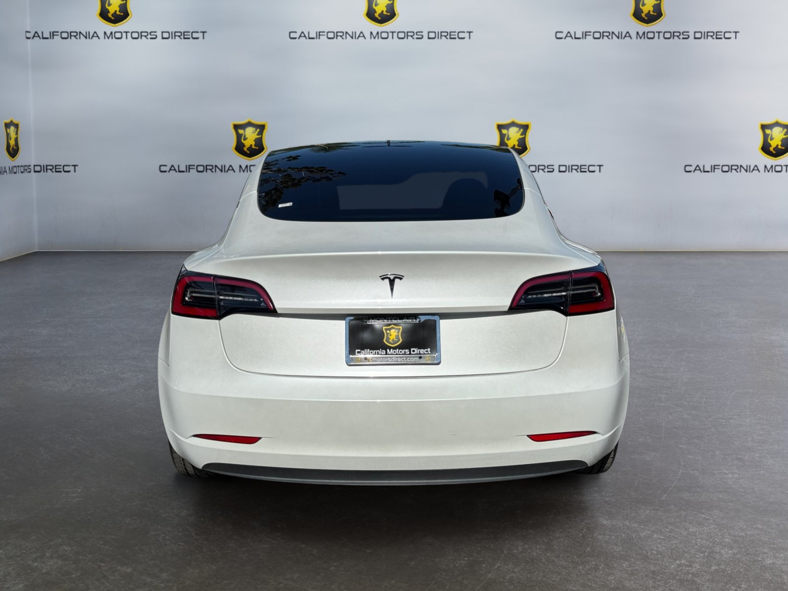 Used 2023 Tesla Model 3 Standard Range RWD image 4