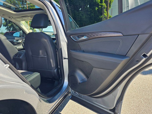 Used 2023 Buick Envision Avenir AWD/4WD image 20