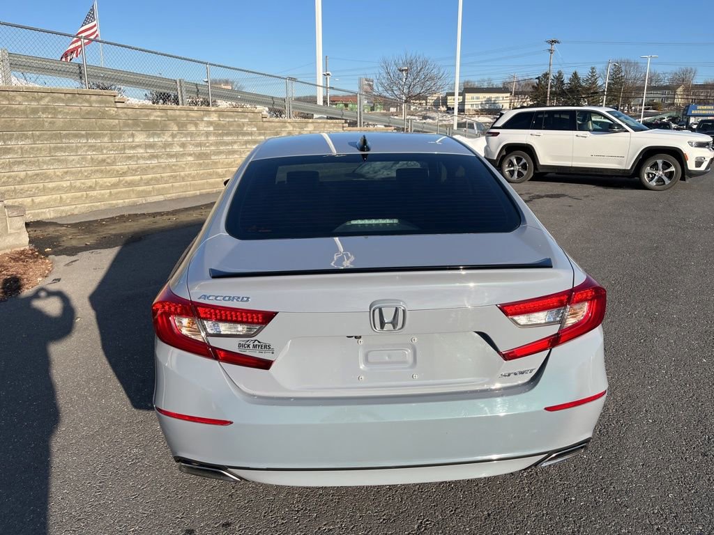Used 2021 Honda Accord Sport image 8