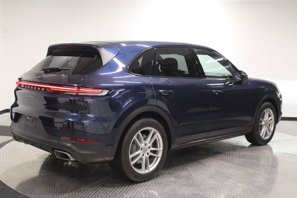 Certified 2024 Porsche Cayenne image 7