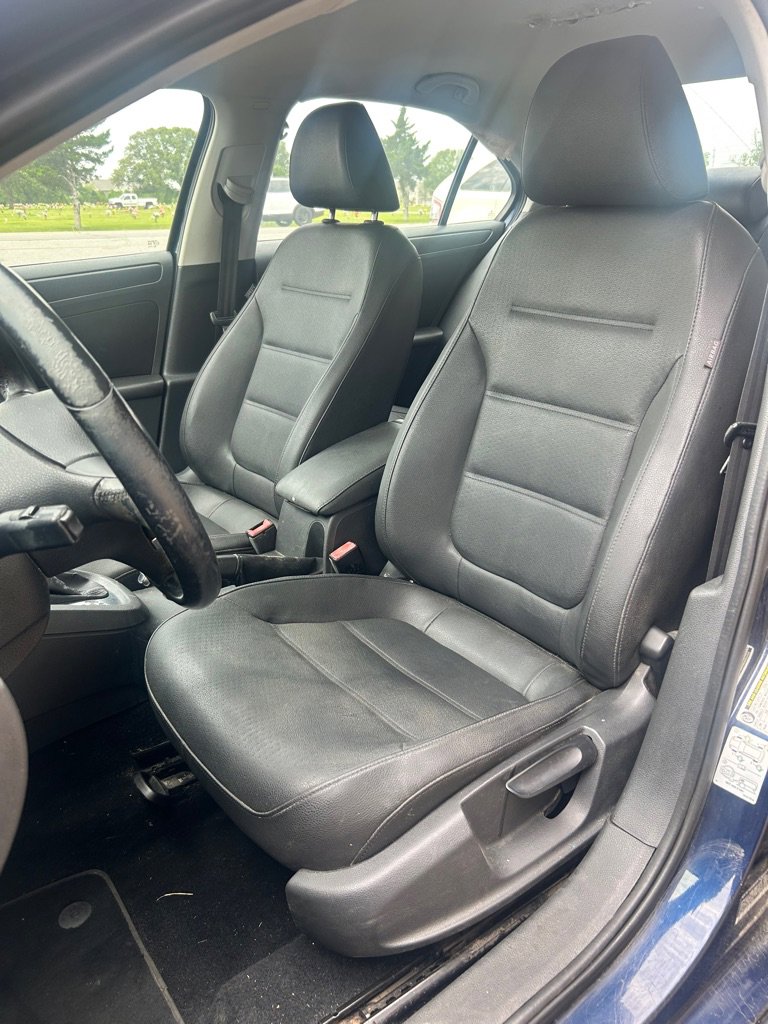 Used 2012 Volkswagen Jetta SE FWD image 8