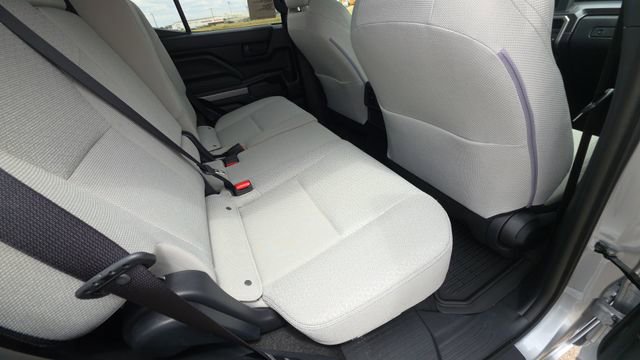 New 2026 Toyota 4Runner SR5 AWD/4WD image 28