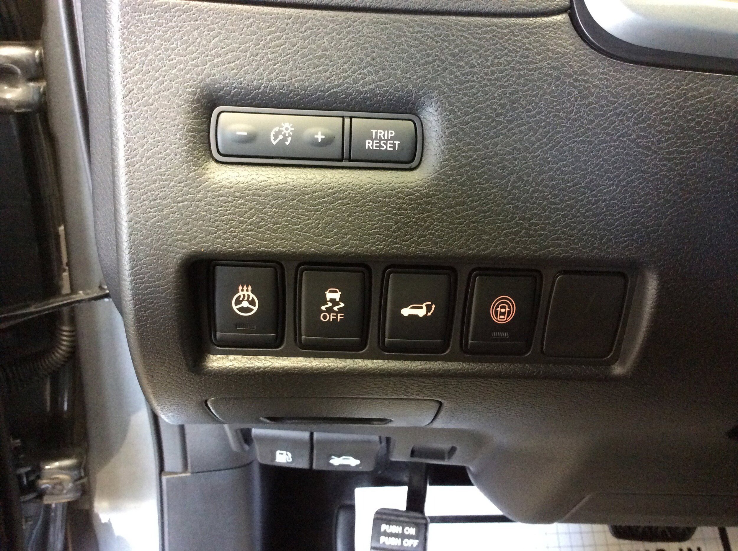 Used 2024 Nissan Murano Platinum w/ Cargo Package image 22