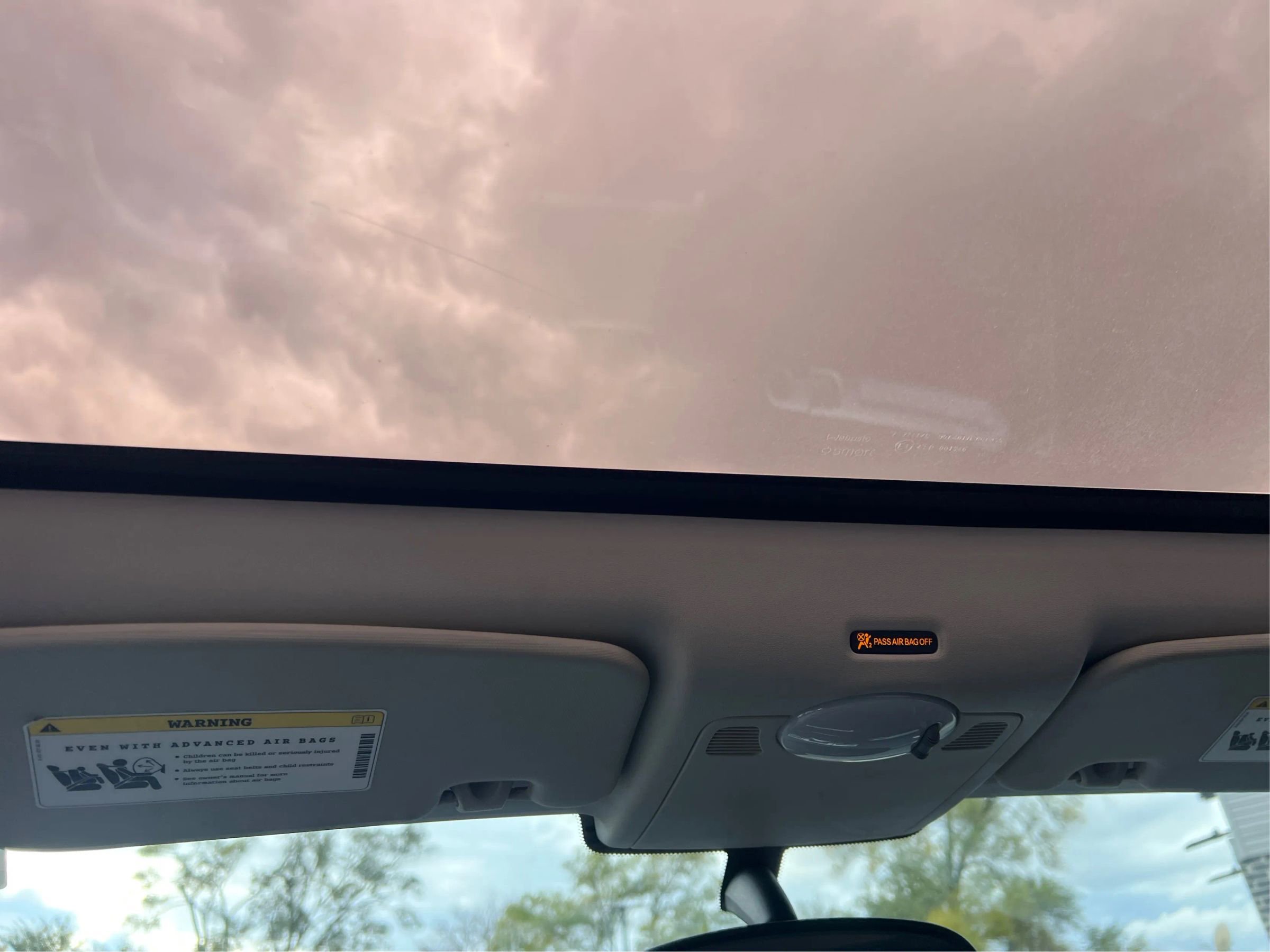 Used 2015 smart fortwo pure image 21