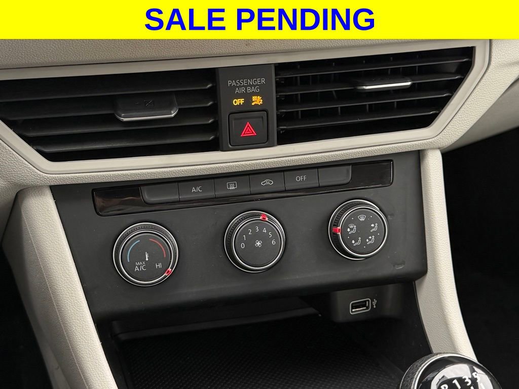 Used 2019 Volkswagen Jetta S image 30