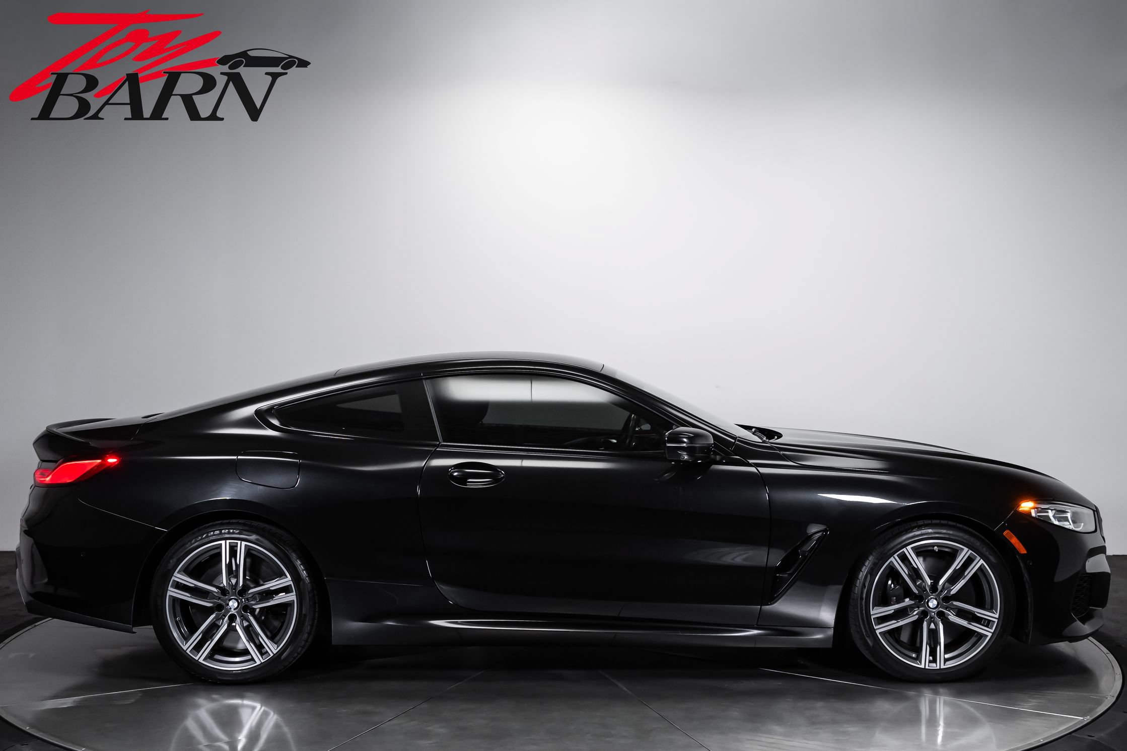 Used 2021 BMW M850i xDrive Coupe w/ Driving Assistance Package AWD/4WD image 6